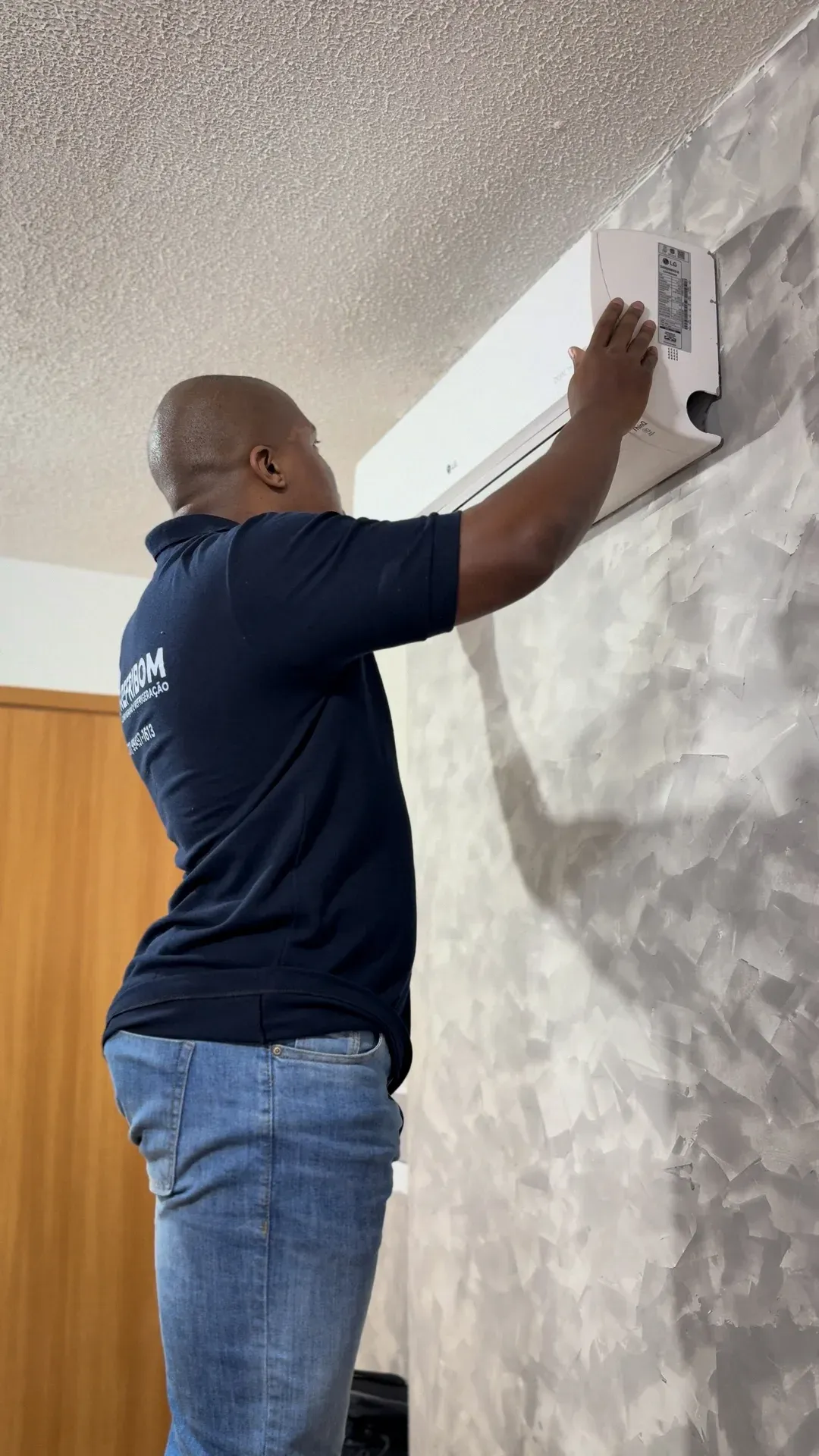 Instalação de ar-condicionado split residencial